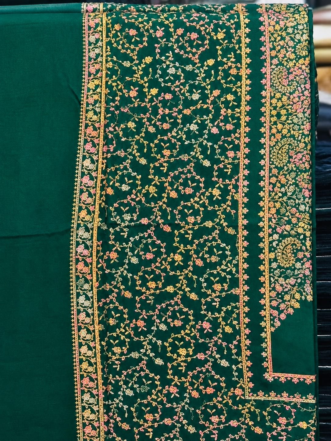 Emerald Green Heritage Embroidered Shawl Detail Embroidery — Swati Wool Shawl Pakistan
